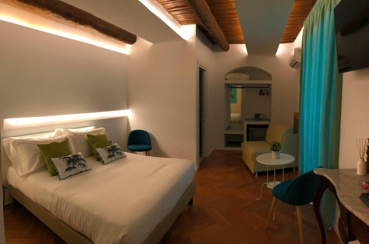 Duetto Al Duomo Hotell Neapel Exteriör bild